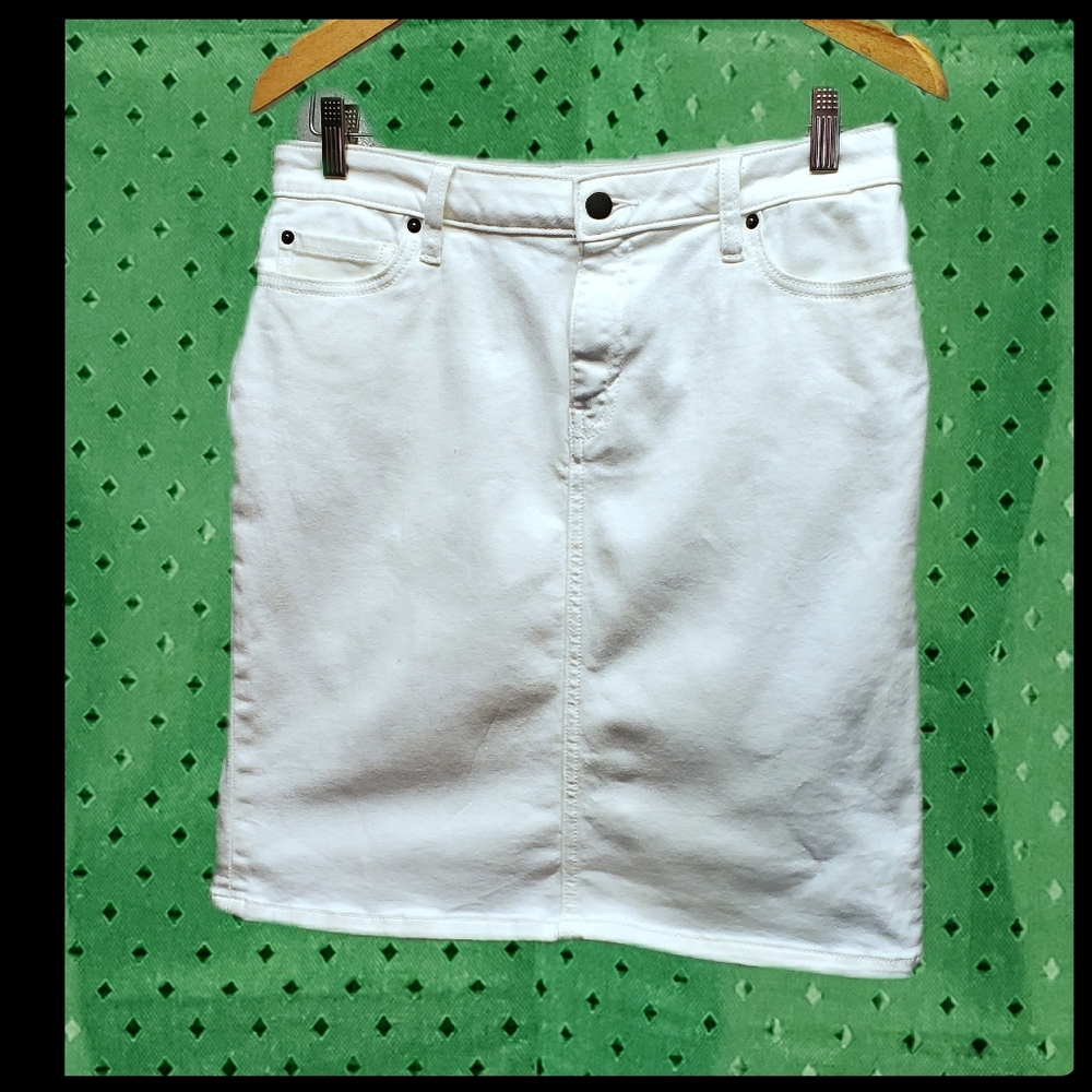 White Denim Pencil Skirt - Classic Women's Skirt